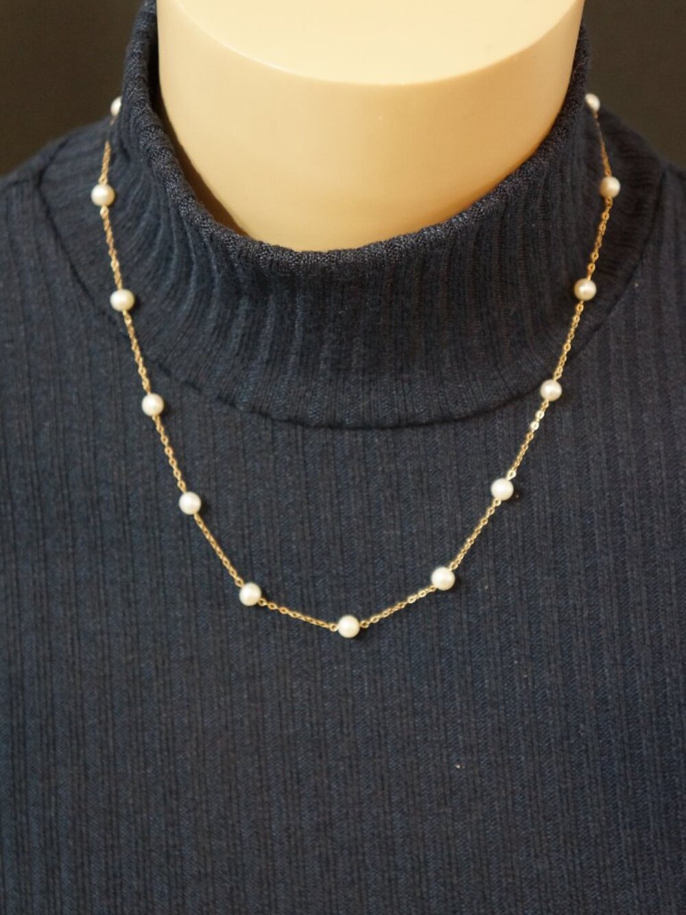 Vintage JCM Signed 10K Solid Yellow Gold Pearl Station Tin Cup Necklace 18"